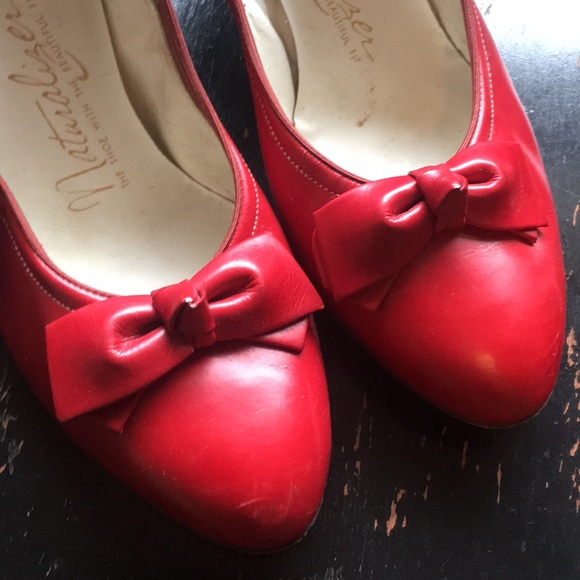 Authentic 1950’s Vintage Red Heels - Picture 3 of 5